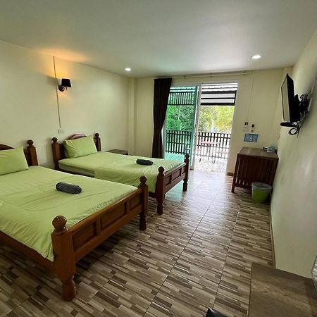 Pleai Ta Lea Resort Chao Lao Beach Exterior photo