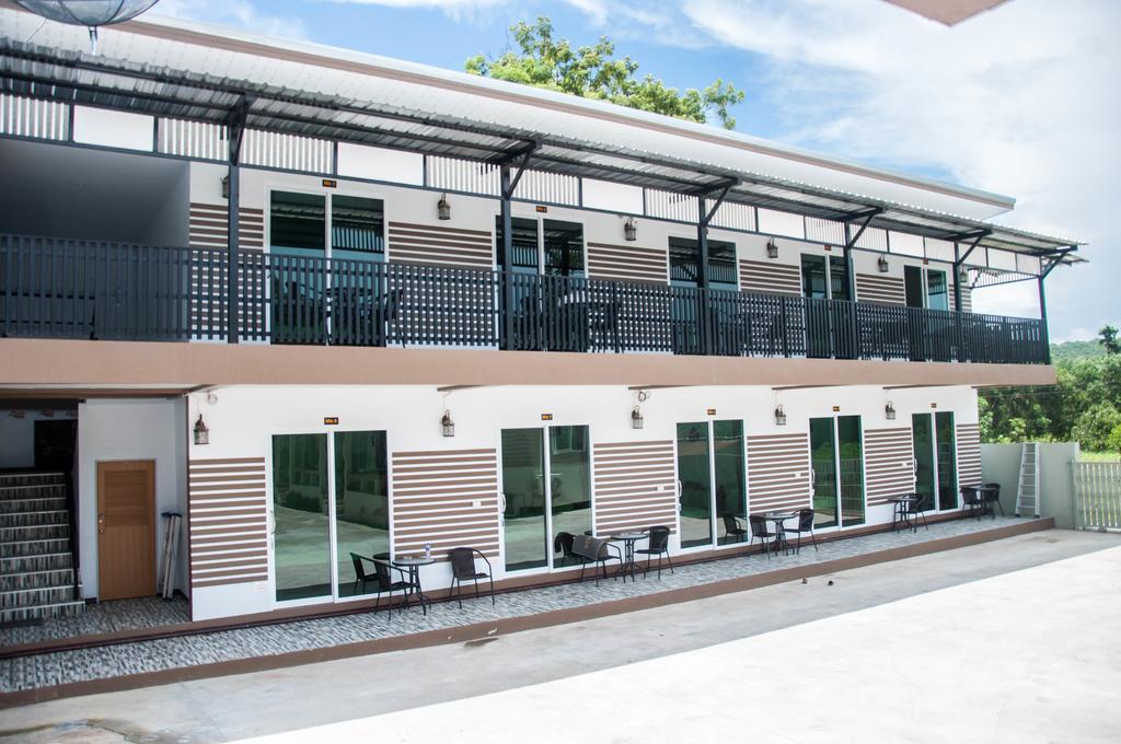 Pleai Ta Lea Resort Chao Lao Beach Exterior photo