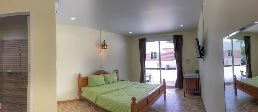Pleai Ta Lea Resort Chao Lao Beach Exterior photo